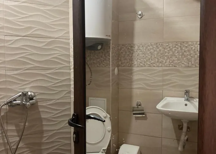 пирин ساندانسكي